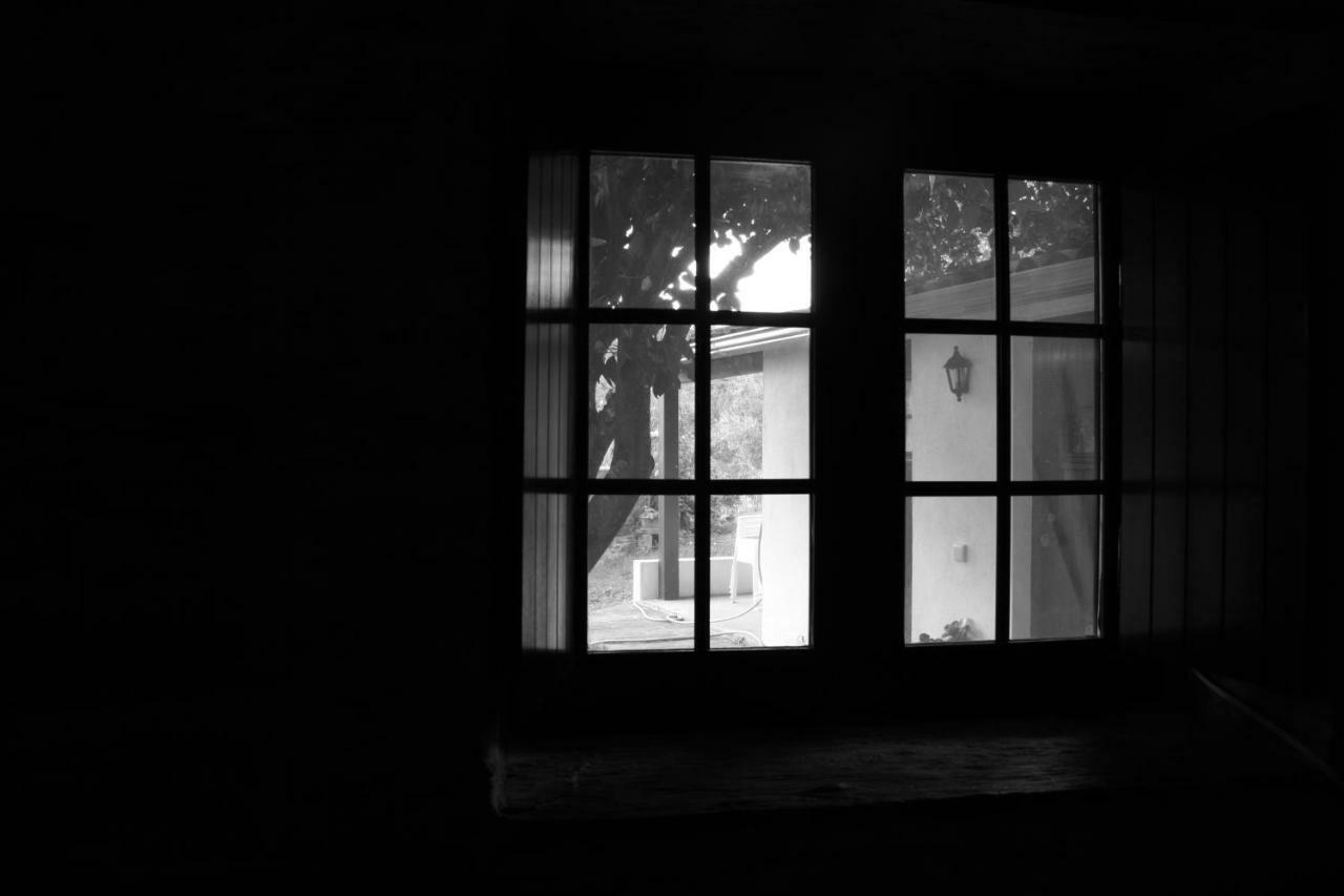 Casas De Pedra Hotel โปรเอ็งซา-อา-นอวา ภายนอก รูปภาพ