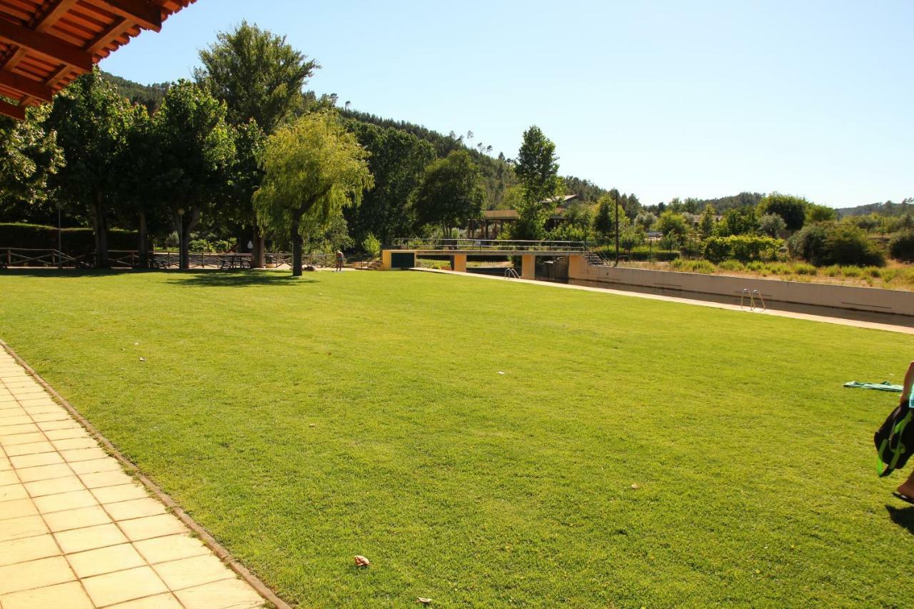Casas De Pedra Hotel โปรเอ็งซา-อา-นอวา ภายนอก รูปภาพ
